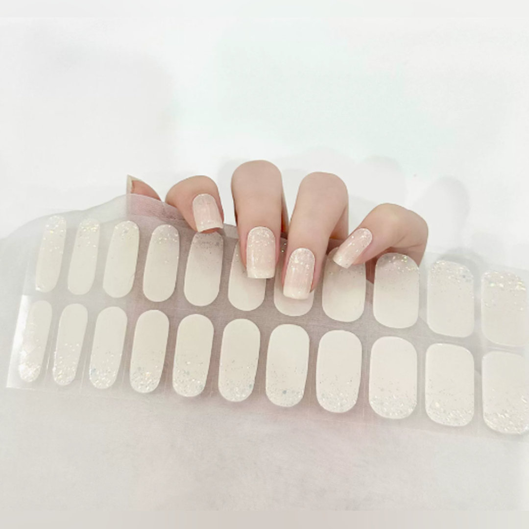 Vairely Snowy Ivory Glitter